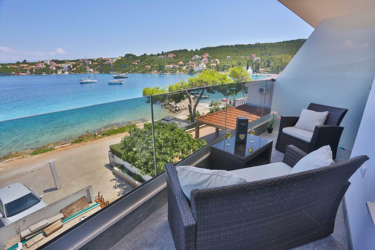 Hotel Paradise Punta Nečujam Exteriör bild